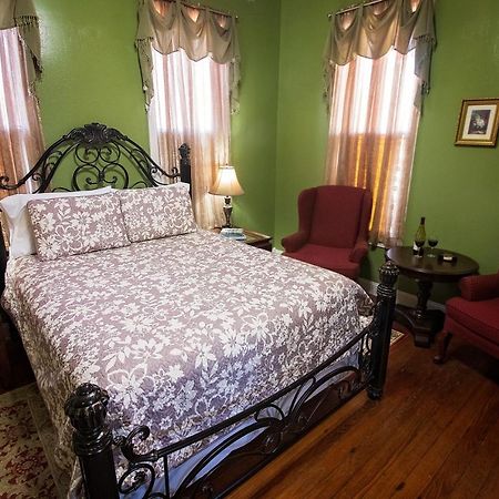 White Oak Manor Bed And Breakfast (Adults Only) Jefferson Exteriör bild